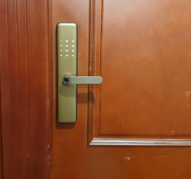 khóa cửa vân tay Bosch ID40P